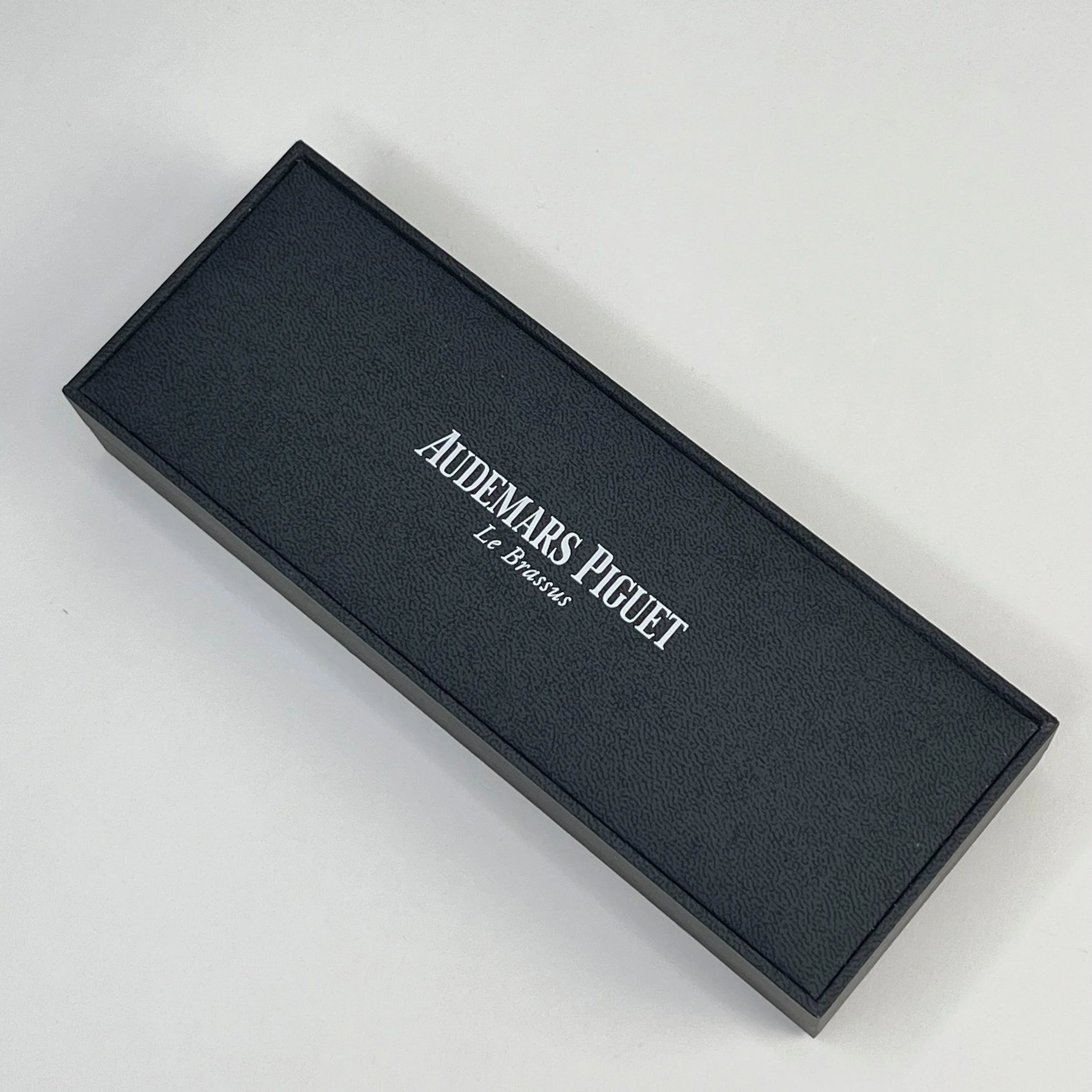 AUDEMARS PIGUET ガラスプレート Audemars Piguet Gold Tone Tapisserie Pen Octagonal Collectible